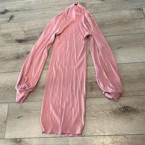 Pink, form fitting, forever 21, long sleeves